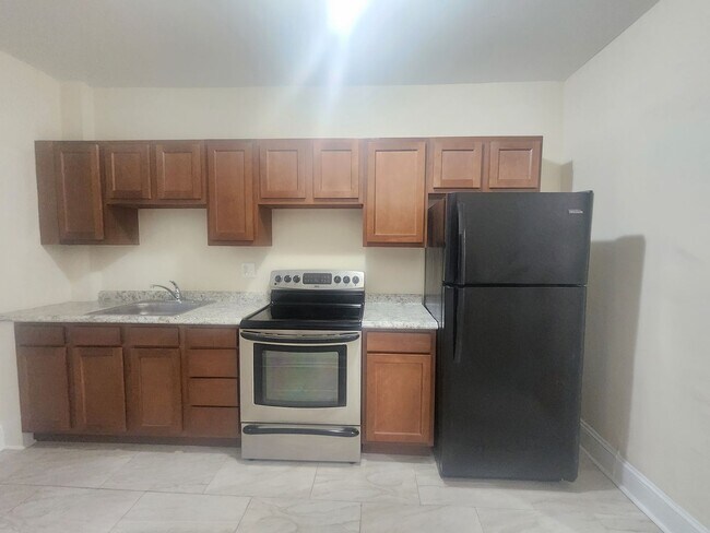 Photo - 4006 Fairfax Rd Unit 2