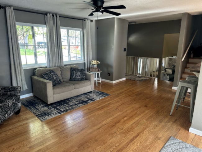 Photo - 1418 Fetterman Dr