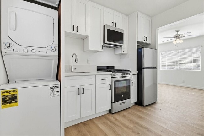 Photo - 2425 S Ridgeley Dr Unit 02