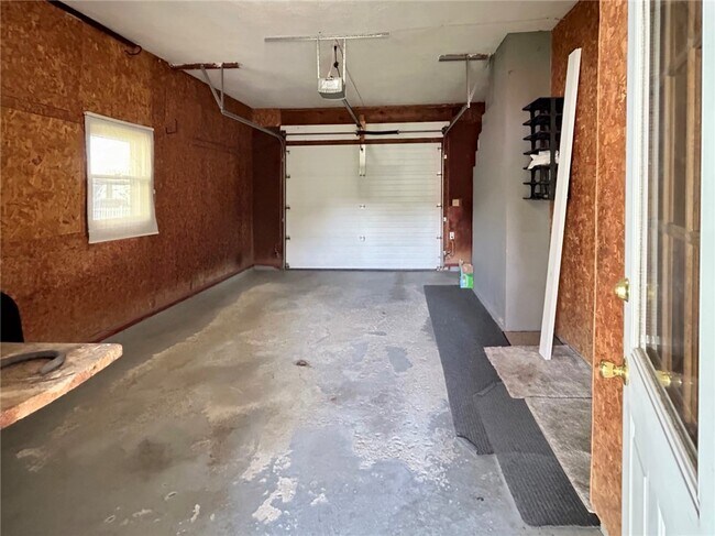 Photo - 406 Sharr Ave