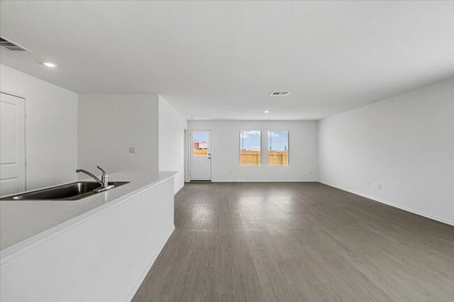 Photo - 239 Twilight Breeze Wy