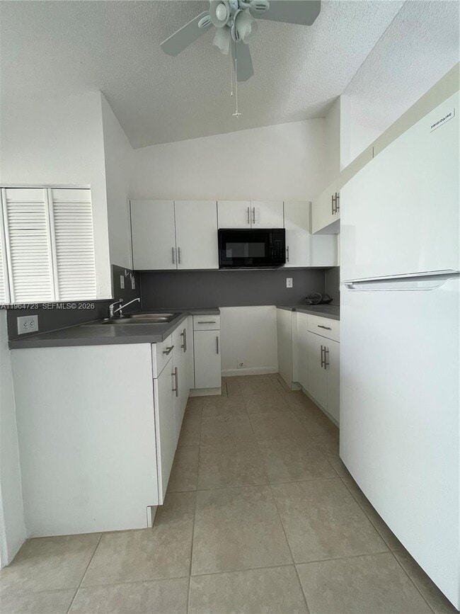 Photo - 1210 San Remo Cir