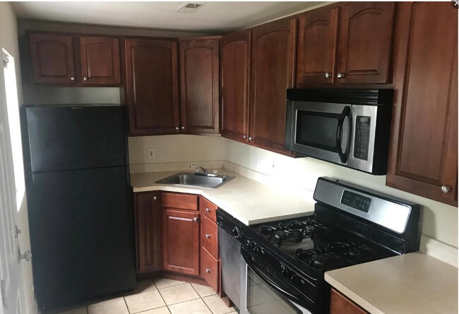 Photo - 4728 Umbria St