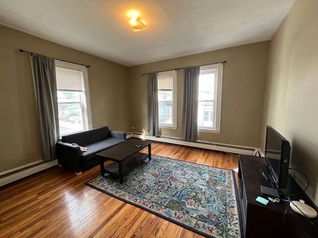 Photo - 59 Cedar St Unit 2R