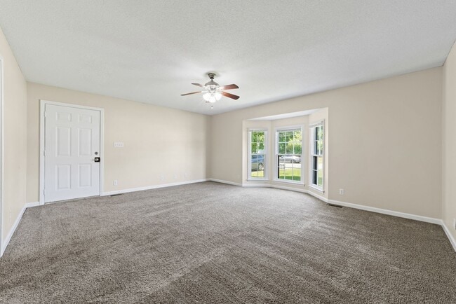 Photo - 1487 Nichols Dr Unit 1487 Nichols Drive; Apt. B