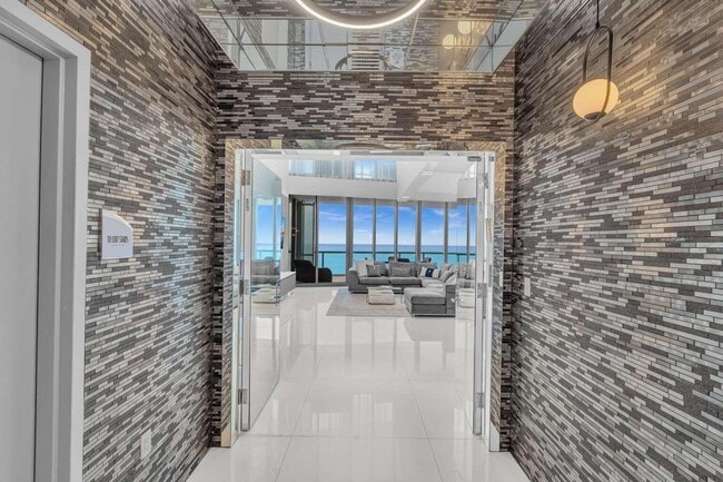 Photo - 17121 Collins Ave Unit 4403