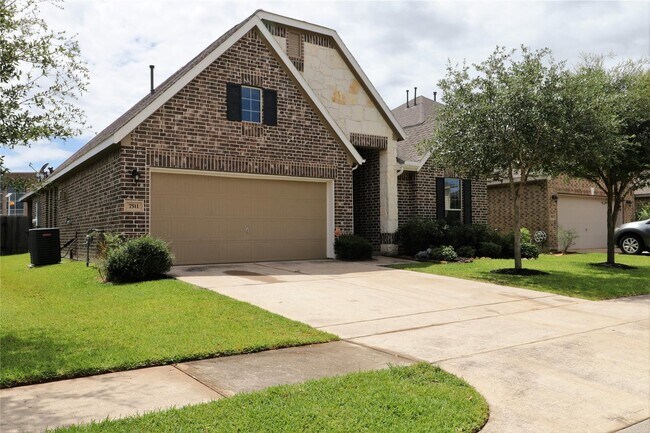 7511 Cypress Pin Oak Dr