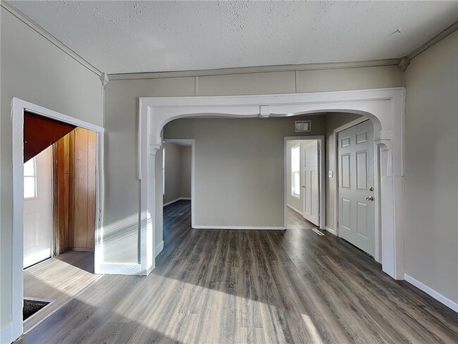 Photo - 1115 19th Ave NE