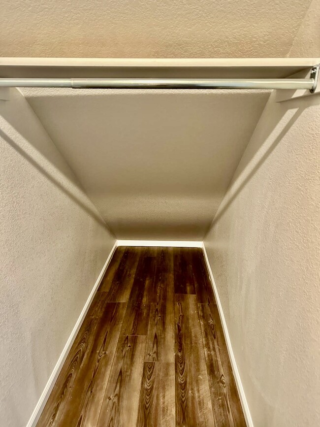 Photo - 12248 Dairy St