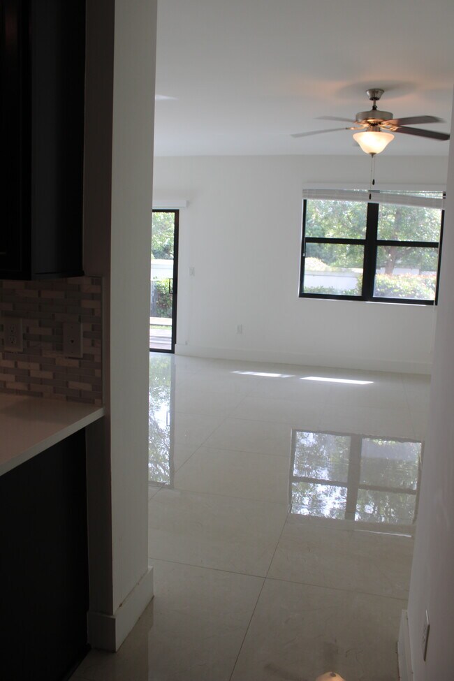 Photo - 4536 E Aqua Bella Ln