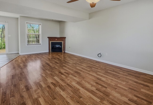 Photo - 707 Boulder Dr