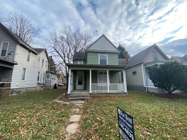 Building Photo - 832 Columbia Ave Unit Apt 1A