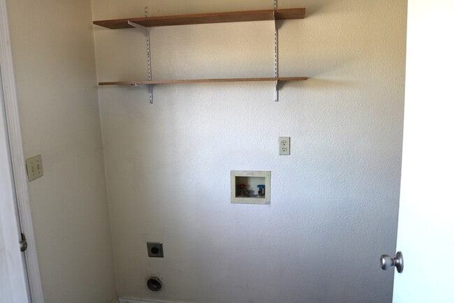 Photo - 1100 W Stockton Ave