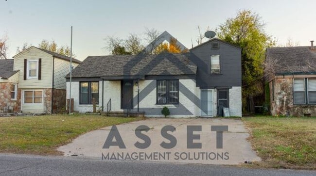 Building Photo - 4 Bedroom Rent to Own Home Available!