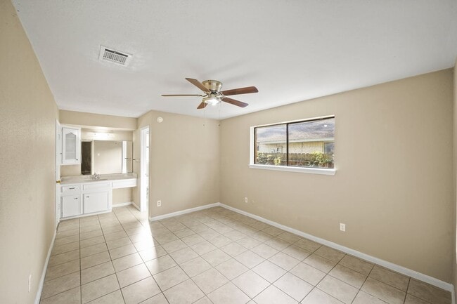 Photo - 9234 Long Barrel Ln