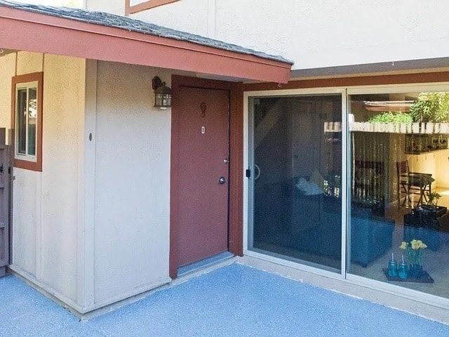 Building Photo - 215 Red Oak Dr Rental
