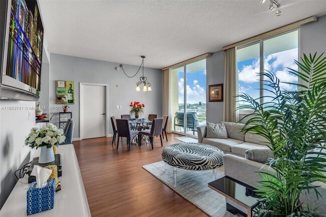 Building Photo - 2775 NE 187th St Unit PH6 Rental