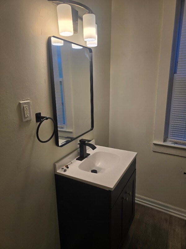 Photo - 3081 Philip St