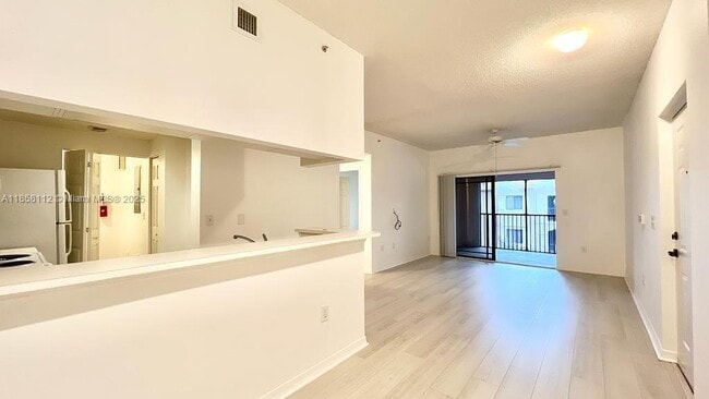 Photo - 3021 Alcazar Pl Unit 308