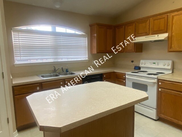 Photo - 1324 Jeffrine Dr