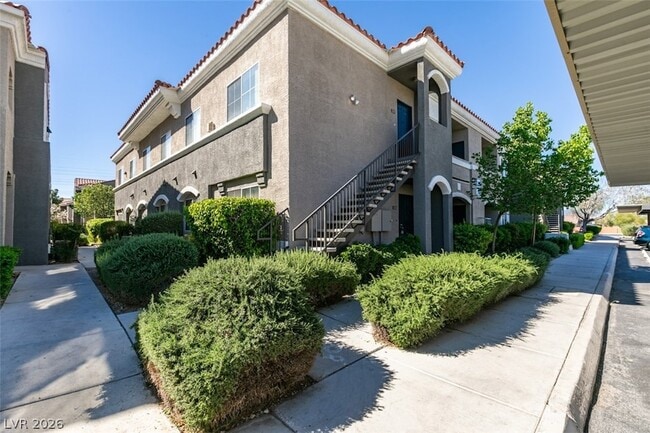 Photo - 10245 S Maryland Pkwy Unit 124