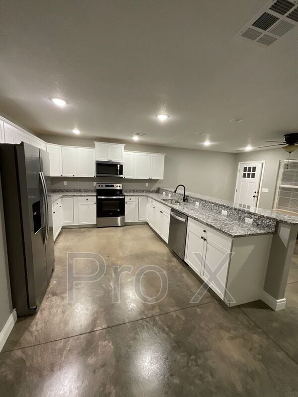 Photo - 207 S Byers Ave