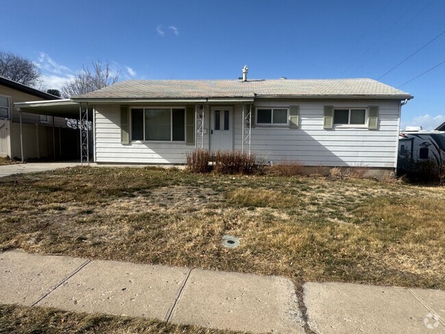 Building Photo - Beautiful Spanish Fork Rambler for rent! Rental