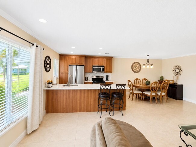 Photo - 512 High Point Dr