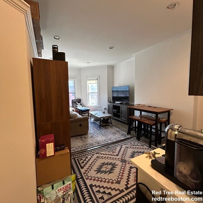 Photo - 225 Newbury St Unit 4f