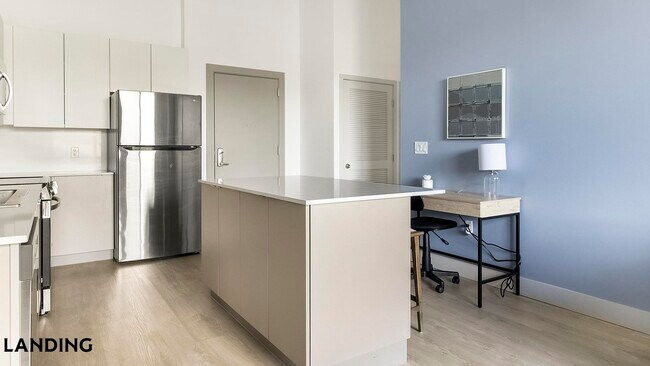 1155 NE 126th St Unit 114