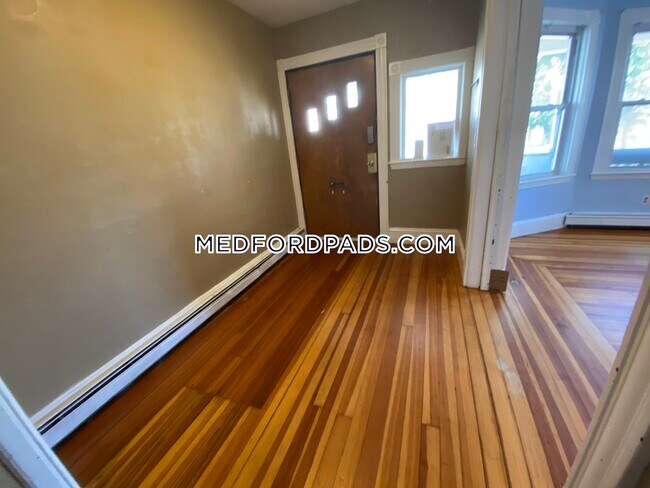 Photo - 198 Harvard St Unidad 1