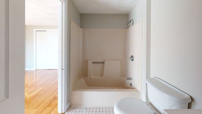 Photo - 27 Kelley Ct Apartments Unit #C