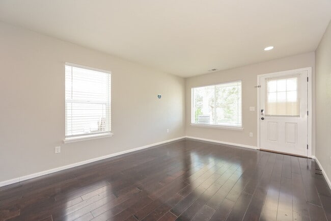 Photo - 2355 Coach House Loop