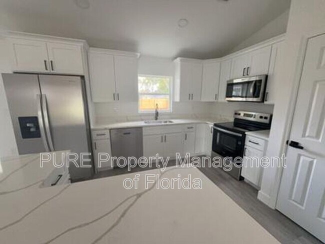 Photo - 5787 NW 62nd Ave