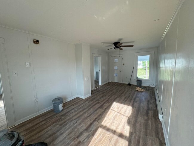 Photo - 361 E Main St