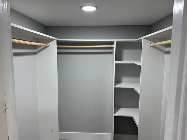 Photo - 5068 Rose Hill Dr Unit 103