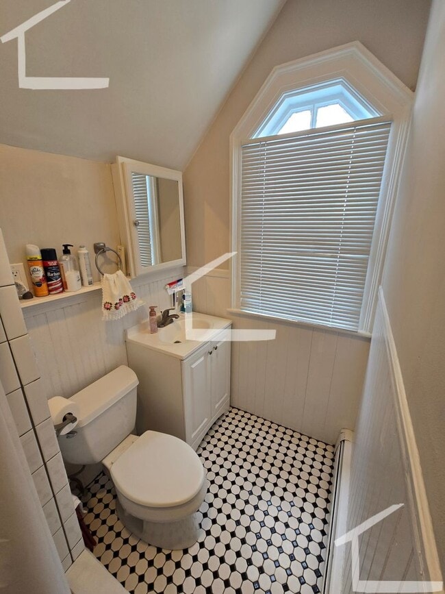 Photo - 3bed 2 bath in Watertown is available 7/1