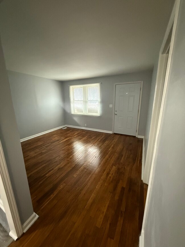 Photo - 1827 Liberia St