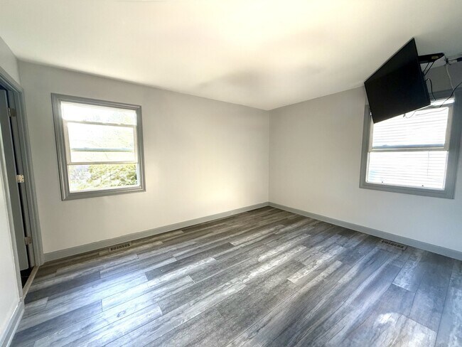 Photo - 1011 Aspen Dr