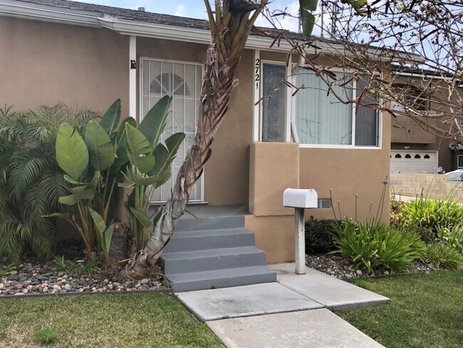 2721-27 Nye St Unit 2721