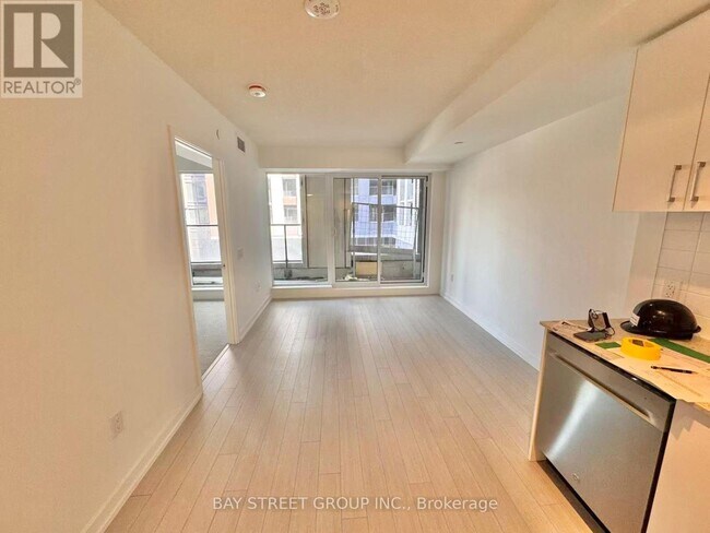 Photo - 4010 Eglinton Ave W Unit 205