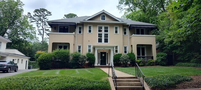 Photo - 916 Bromley Rd Unit 7