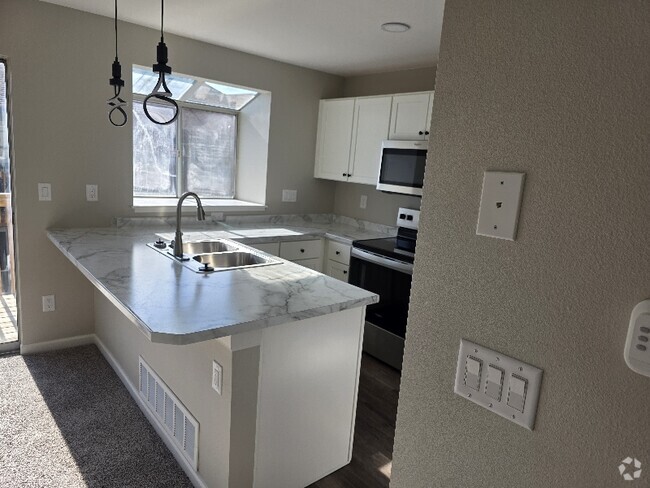 Building Photo - 17326 E Rice Cir Rental