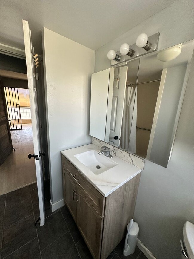 1309 Wilder Ave Unit 402