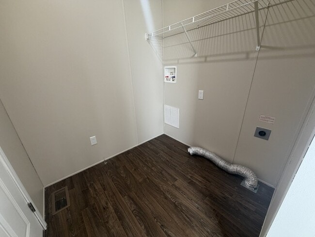 Photo - 38127 Ducharme Dr