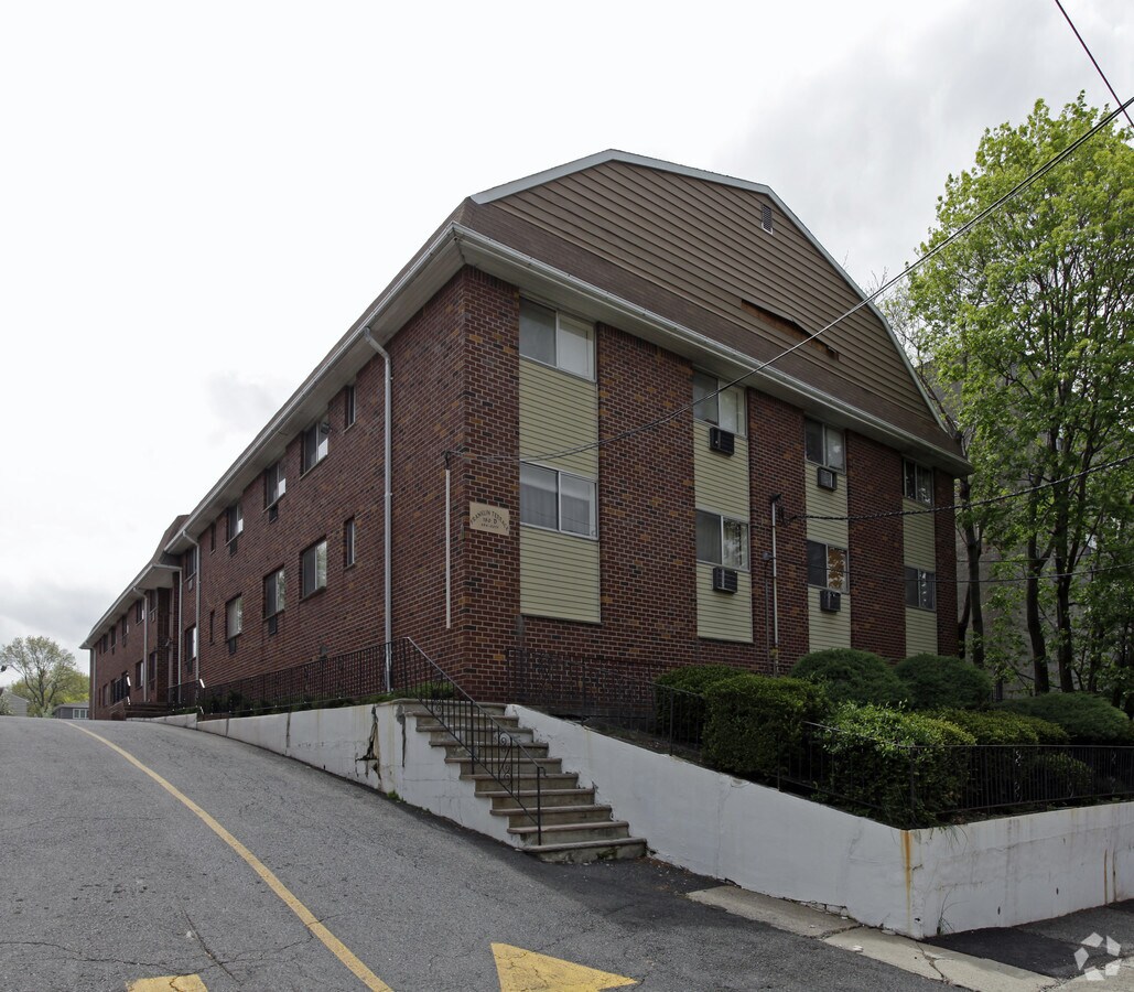 Photo - Franklin Terrace