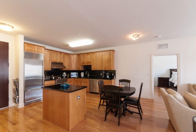 Photo - 20 Ave at Port Imperial Unit 324