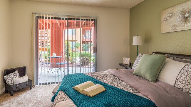 Ridgepointe Apartments