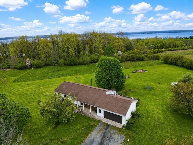Photo - 300 Turk Rd