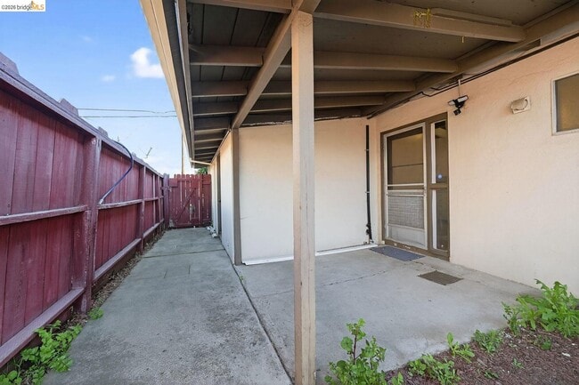 Photo - 16 Bryan Ave